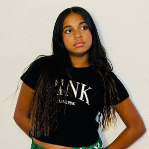 Meet your Posher, Samara